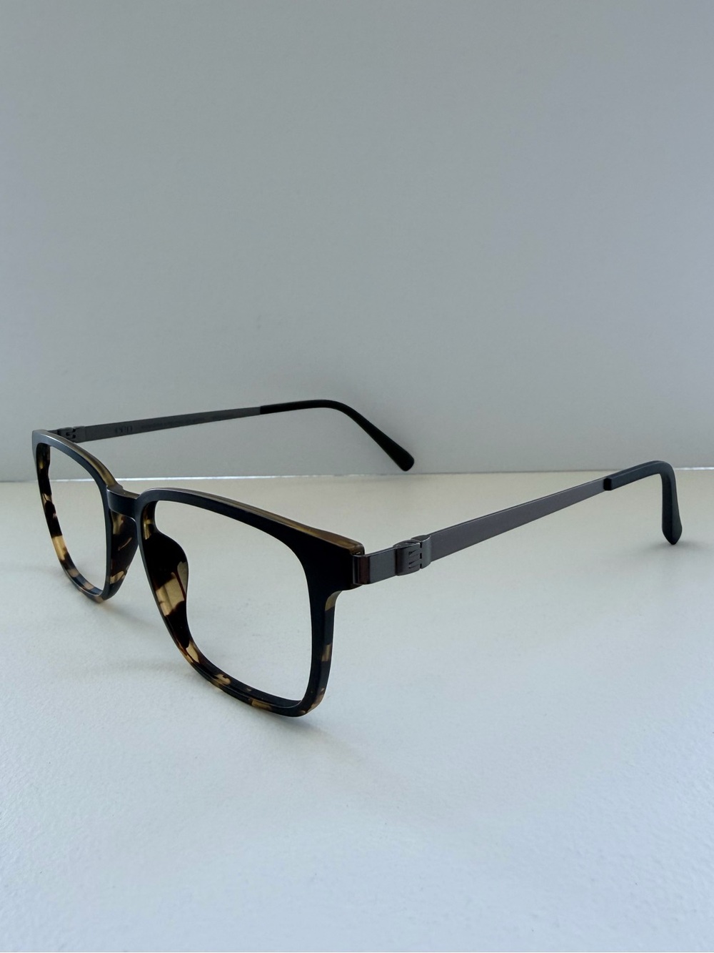 Modo Metal Eyeglass Frames Mens Womens 145 53